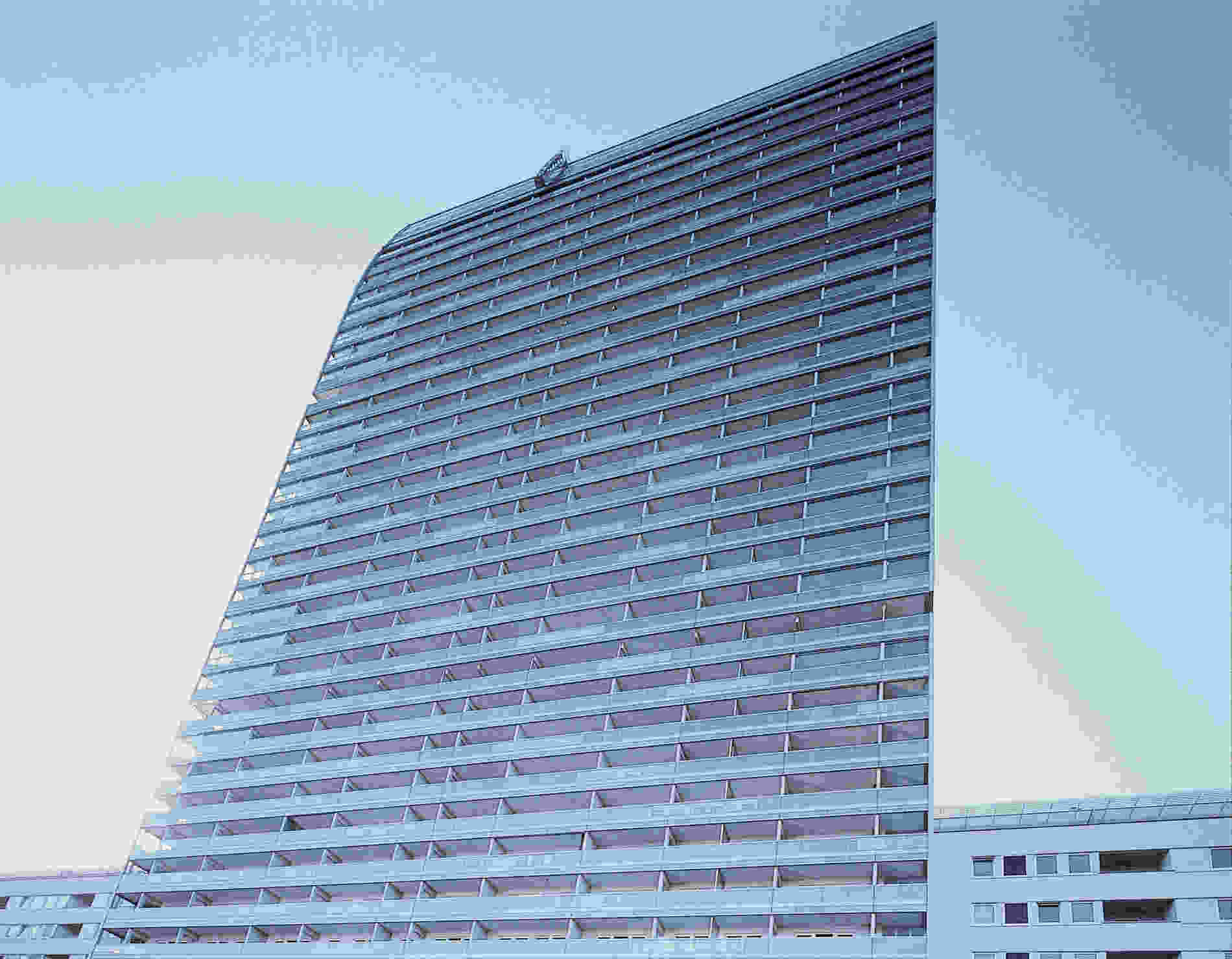 003 Mischek Tower Donaucity facade sp 003