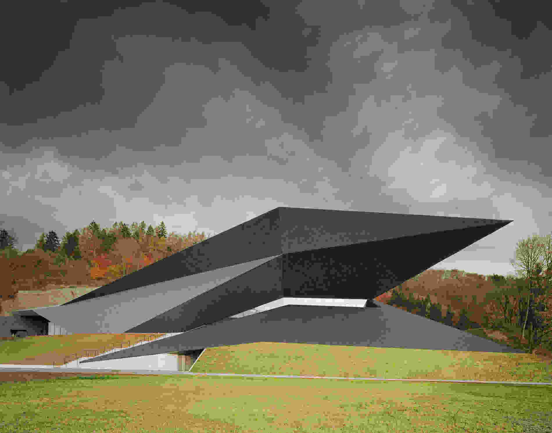 182 Festival Hall Erl bg 001