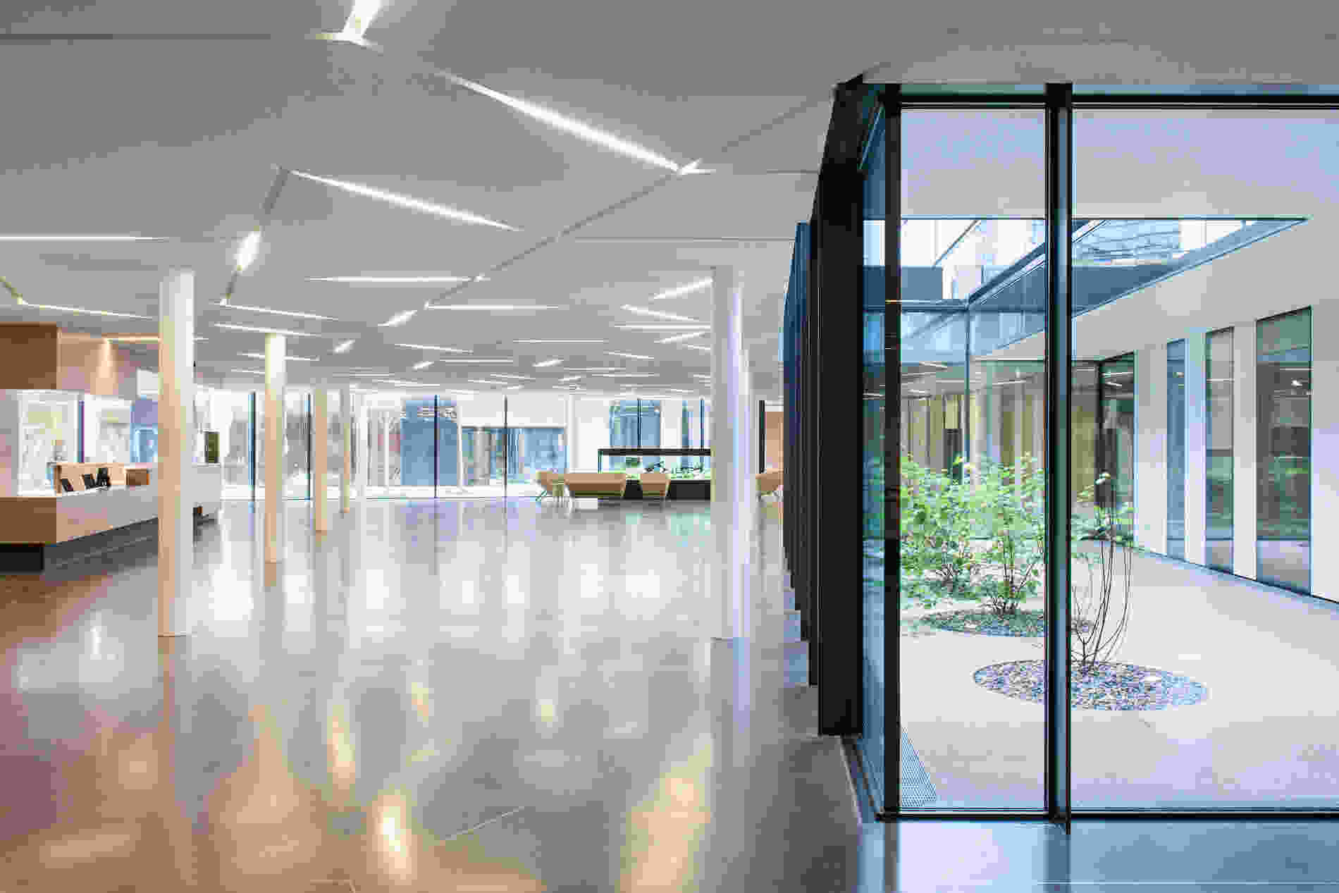 214 Geriatric Centre Donaustadt Herta Hurnaus 008 foyer