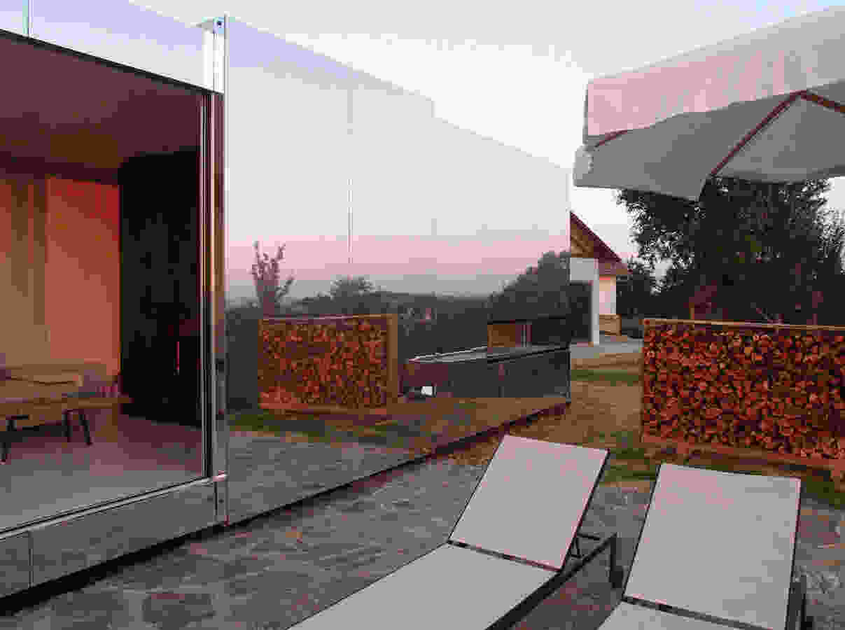 270 Casa Invisibile exterior furniture 021 02