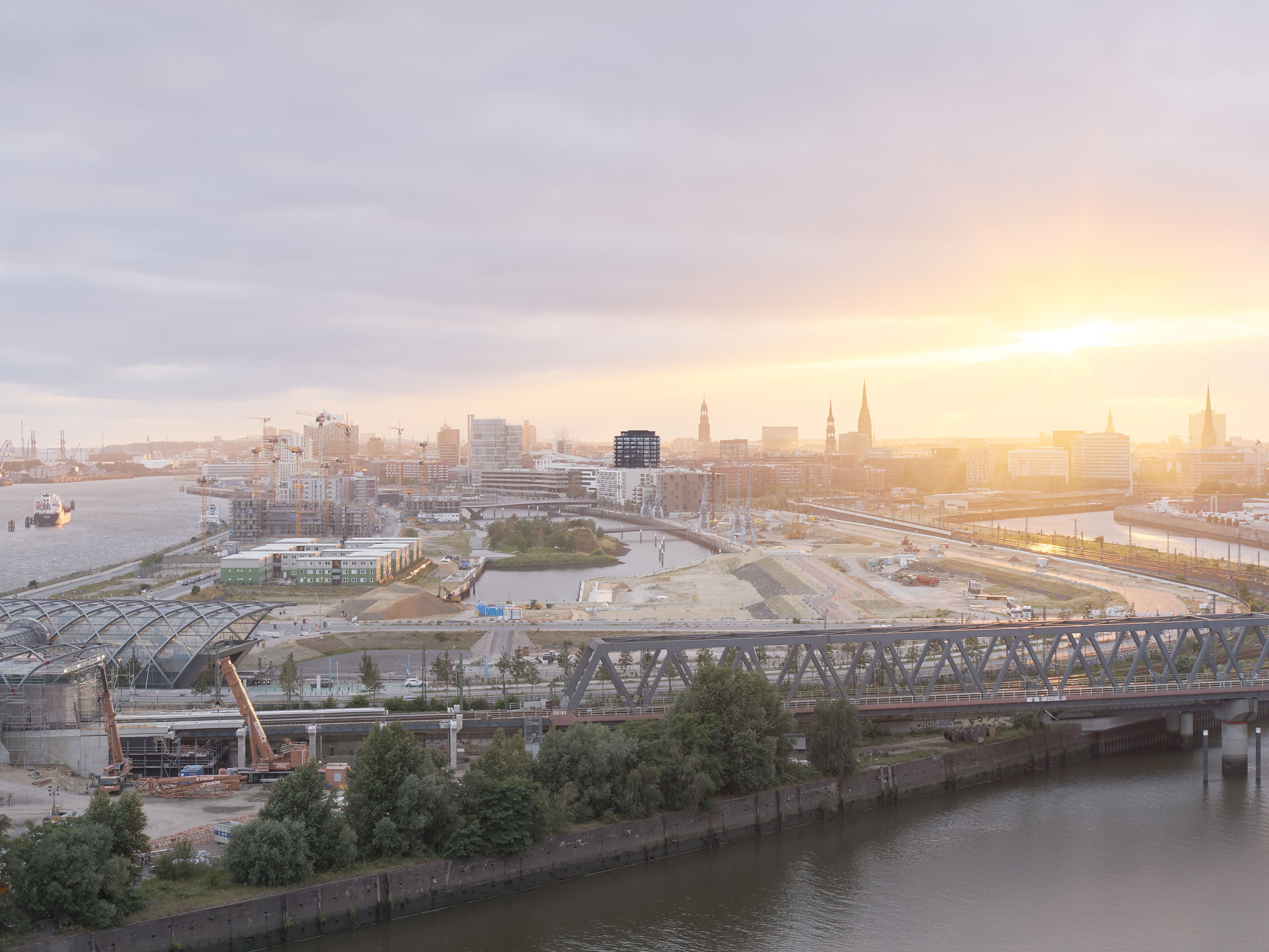 322 DMAA Campus Tower Hamburg Piet Niemann 10 crop