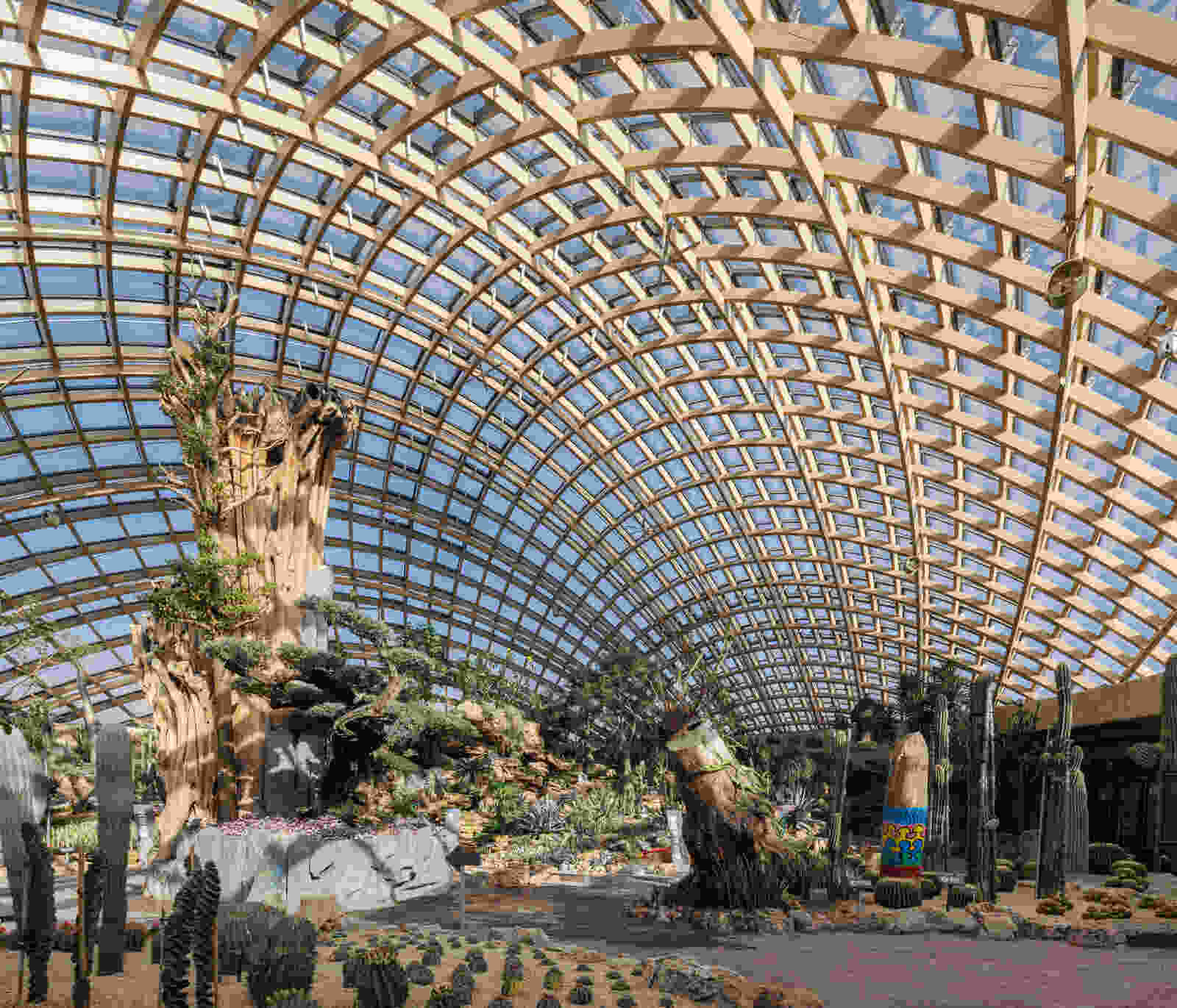 338 dmaa Taiyuan Botanical Garden 02 greenhouse 6349 Pano Creat AR