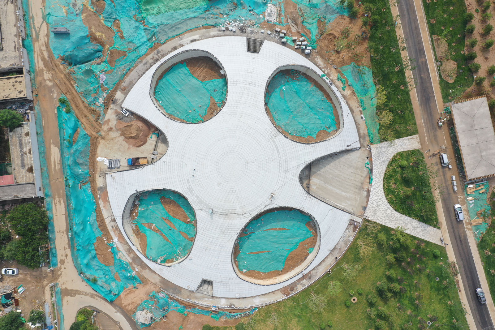 383 Taiyuan Zoo New Areas Panda House construction site 003